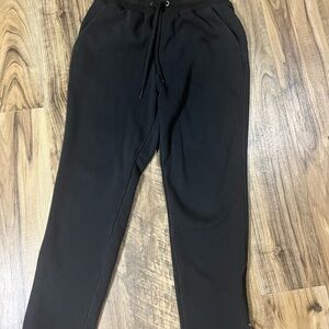 WoMen's Black Athleta Jogger Pants